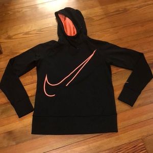 Nike therma-fit hoodie NWOT